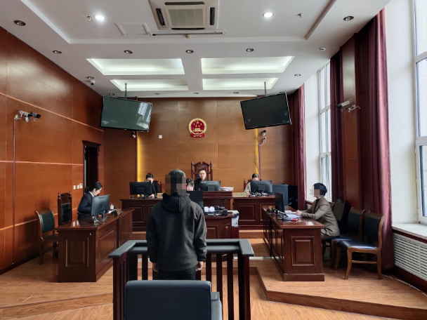 利用职务便利收集倒卖学生个人信息,3人获刑